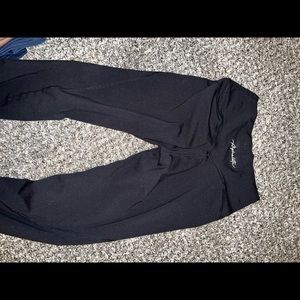 Small alphalete surface power leggings